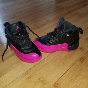 Girls Jordan 12s